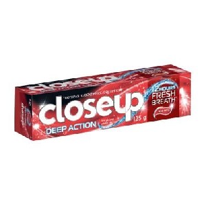 Close up Deep Action 100g 6pis